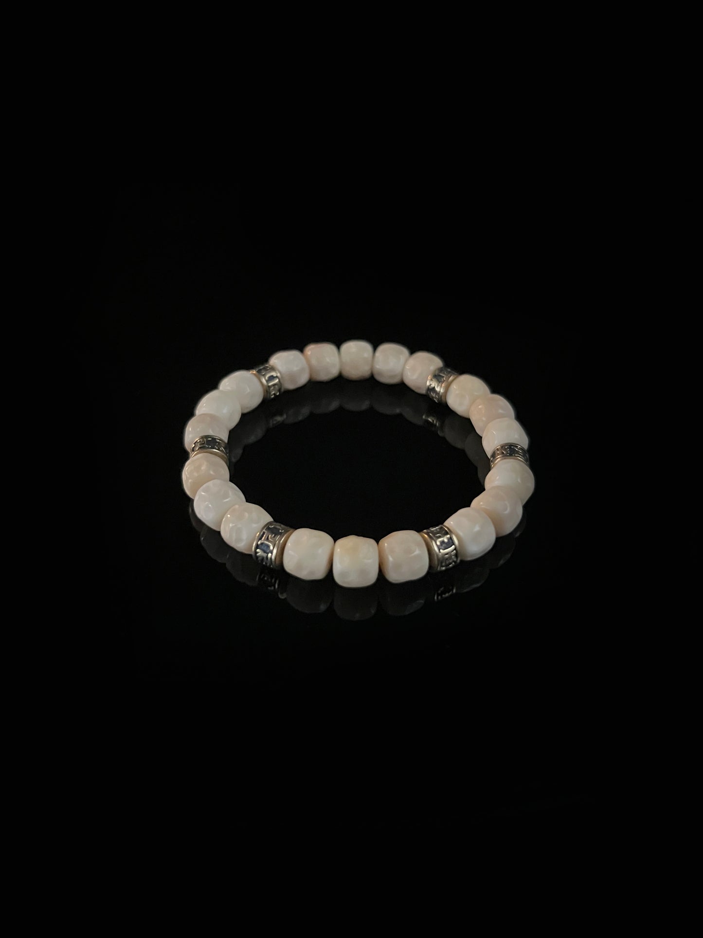 Formless White Bodhi