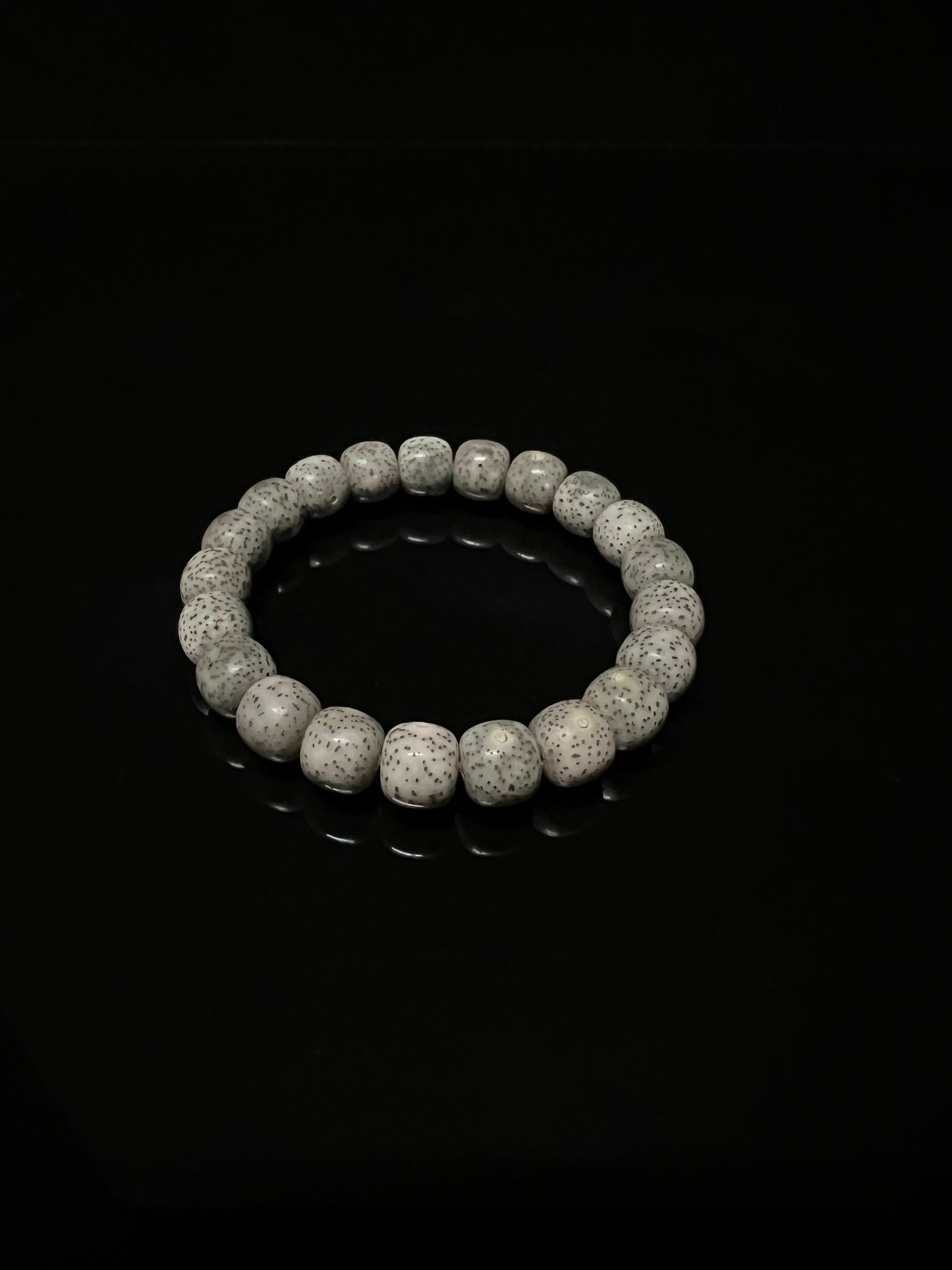 Green Phantom – Xingyue Bodhi