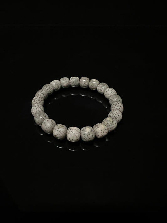 Green Phantom –  Xingyue Bodhi