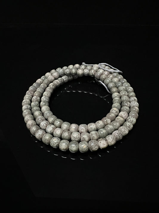 “Green Phantom”  Xingyue Bodhi – Long Strand